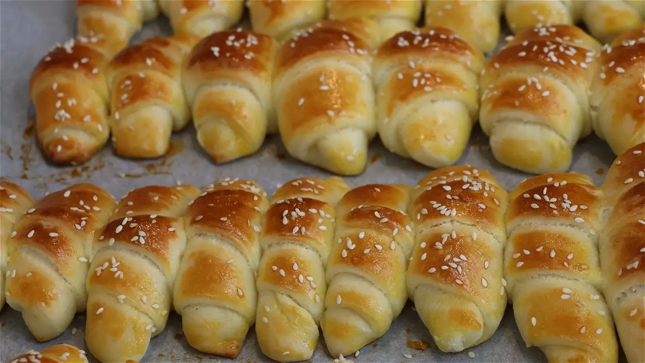 Mekane domaće umućene kiflice – jednostavan recept